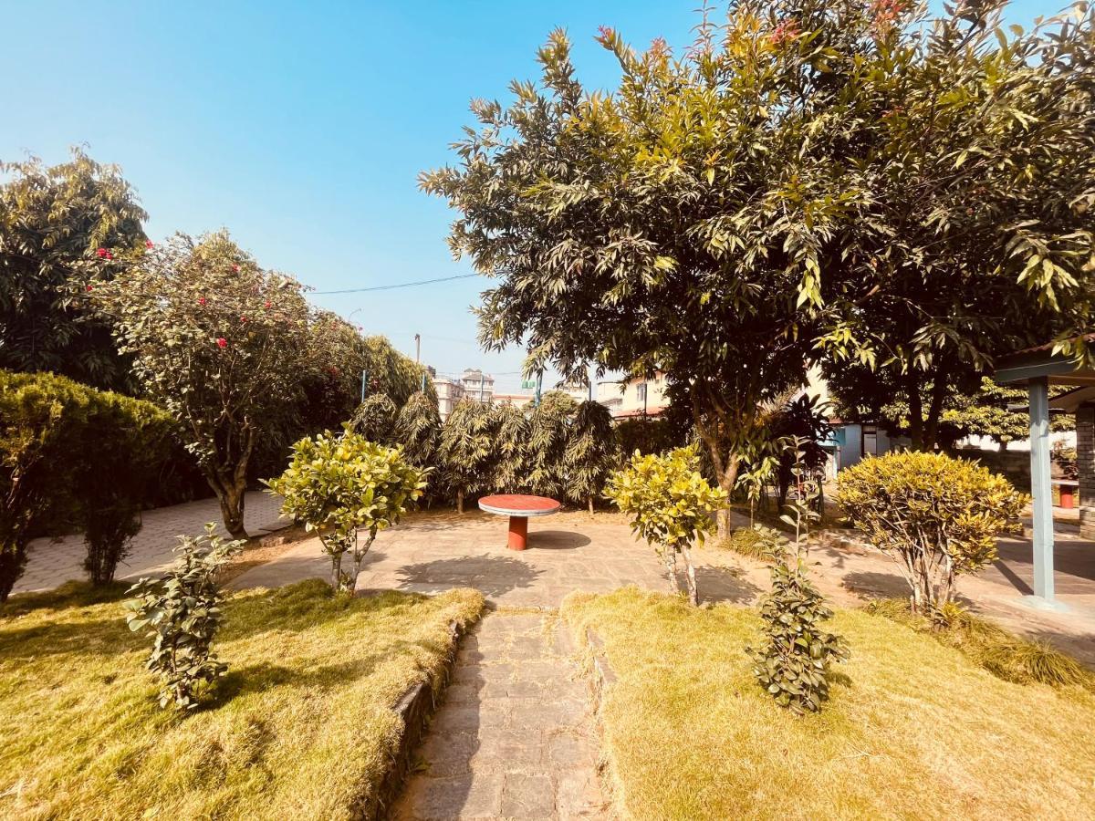 Paradise Mount Resort Pokhara Exterior photo