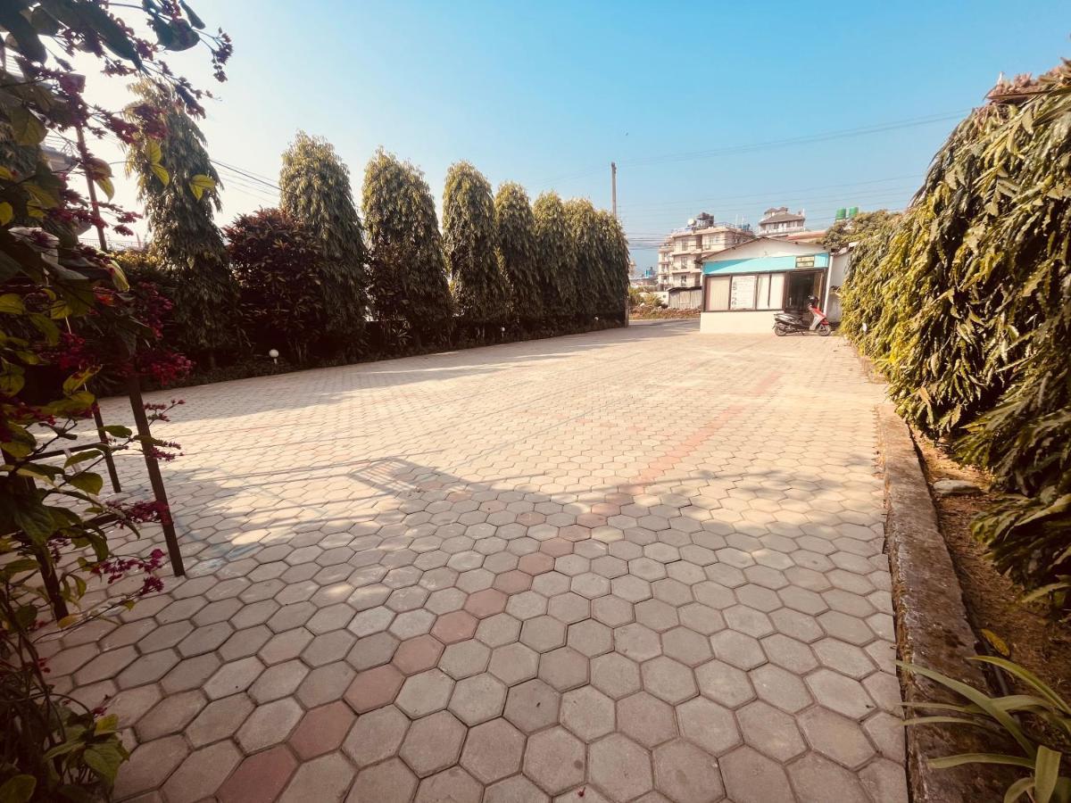 Paradise Mount Resort Pokhara Exterior photo